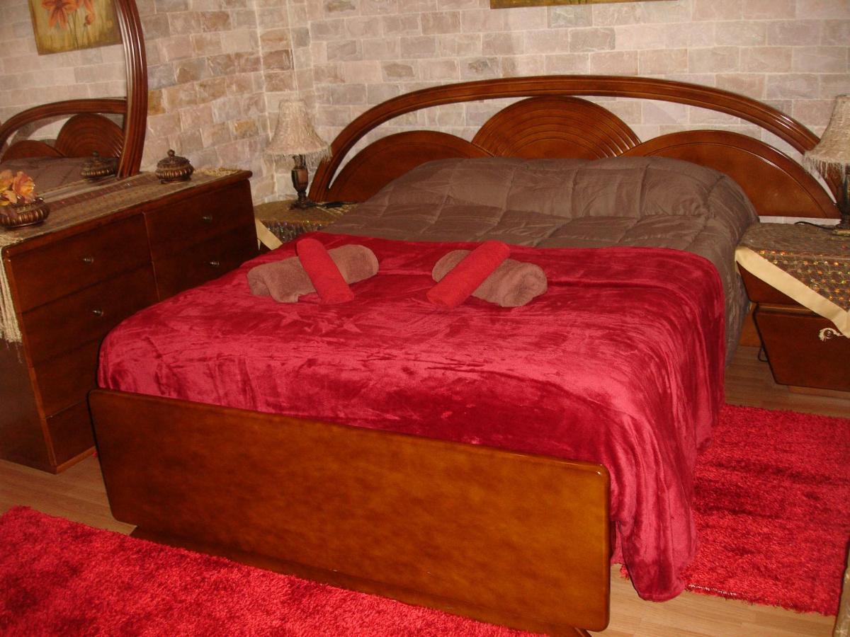 The Love Holiday House Tris Elies ภายนอก รูปภาพ