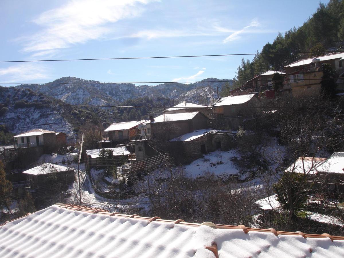 The Love Holiday House Tris Elies ภายนอก รูปภาพ