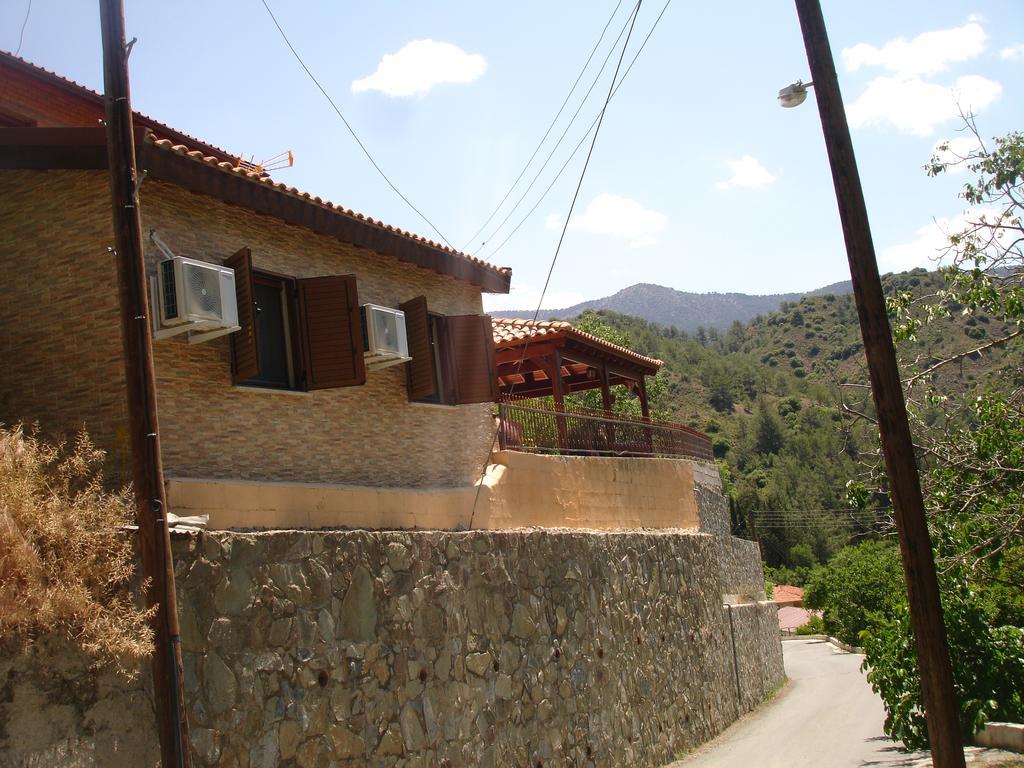 The Love Holiday House Tris Elies ภายนอก รูปภาพ