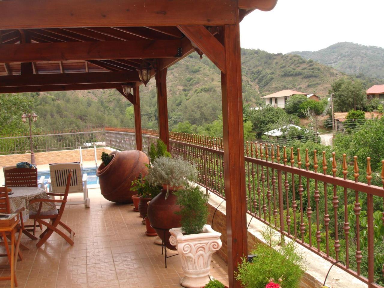 The Love Holiday House Tris Elies ภายนอก รูปภาพ