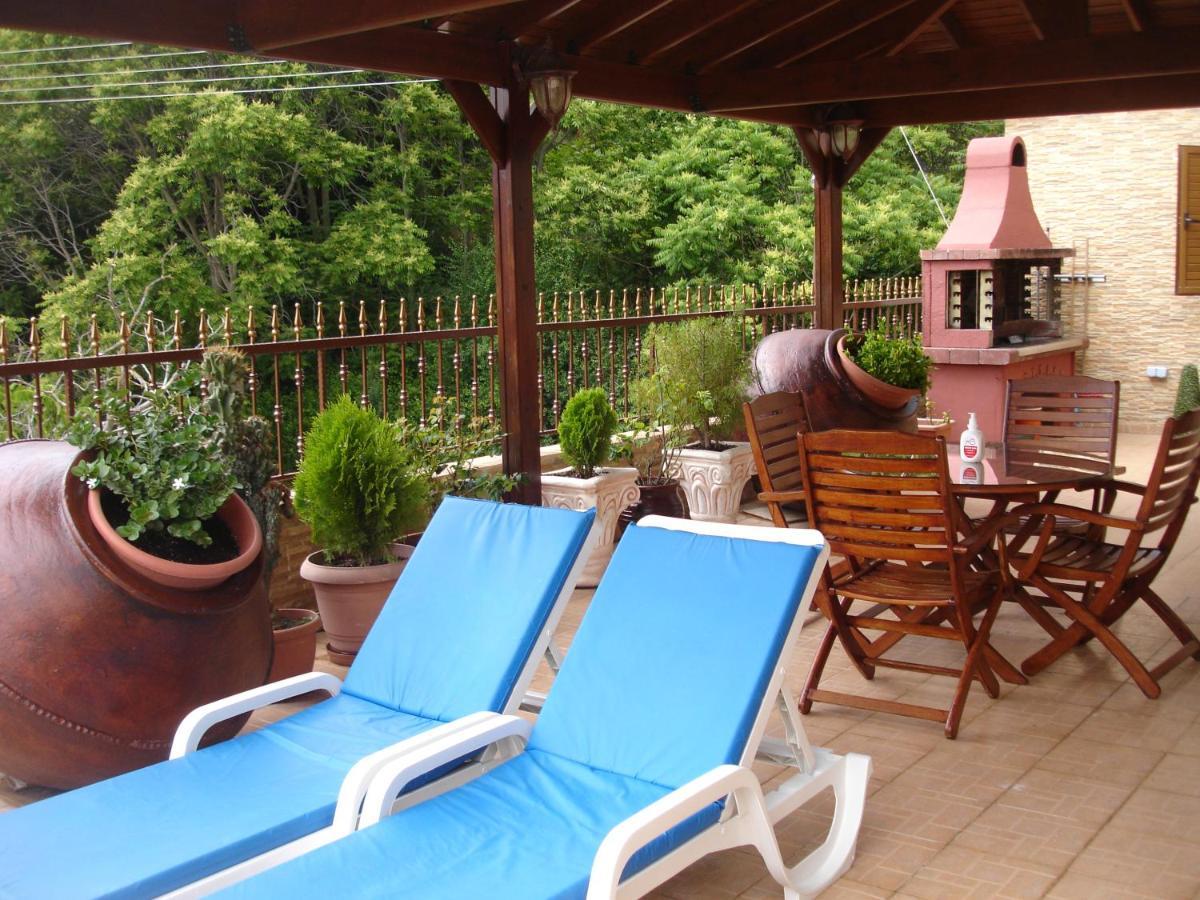 The Love Holiday House Tris Elies ภายนอก รูปภาพ